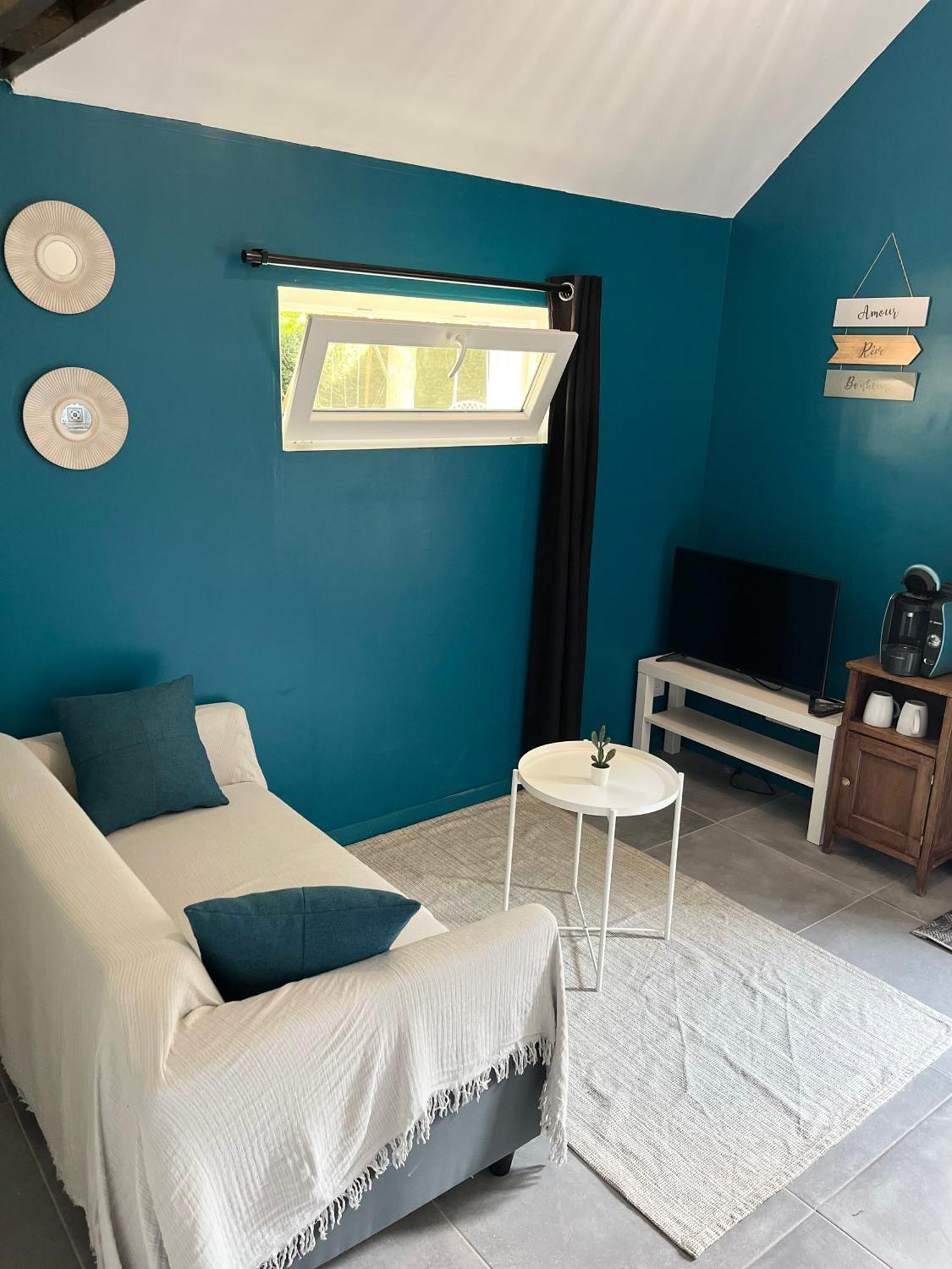 Studio Avec Grand Jardin + Parking Seraincourt Exterior foto